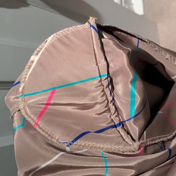 Vintage blouse with retro colour stripes, size 8 - Picture 6 of 7